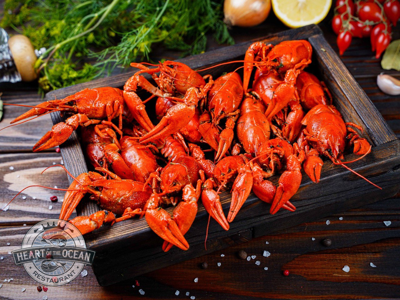 Вареные раки Hot